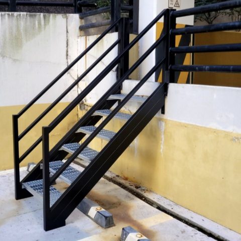 주차장 · 단차 계단